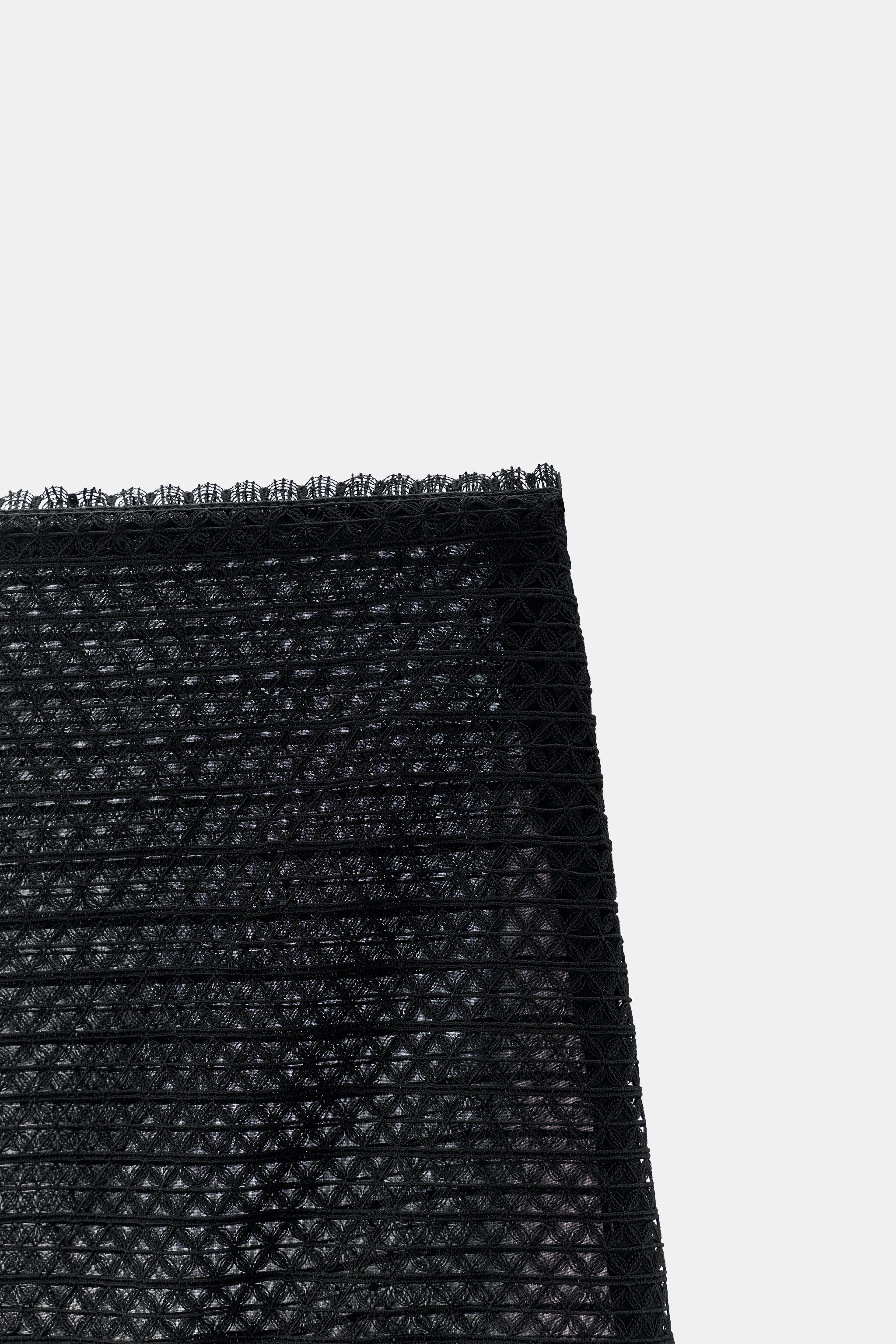 COMBINATION LACE TULLE SKIRT